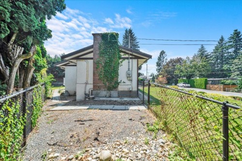 2690 Sheffield Way, Abbotsford, BC 