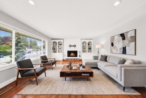 2690 Sheffield Way, Abbotsford, BC 