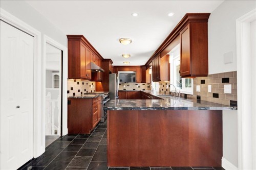 2690 Sheffield Way, Abbotsford, BC 