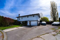 17884 57 Avenue Surrey, BC V3S 1H3