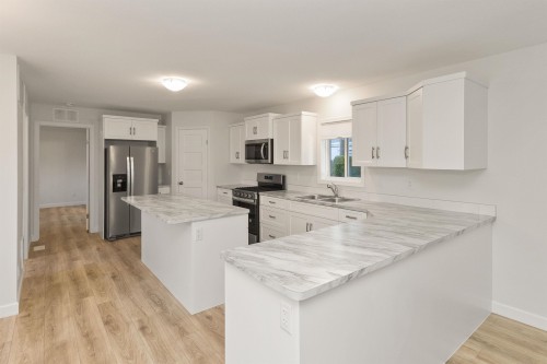 19-24330 Fraser Highway, Langley, BC 