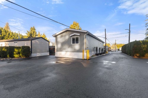 19-24330 Fraser Highway, Langley, BC 