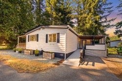 215-20071 24 Avenue Langley, BC V2Z 2A1