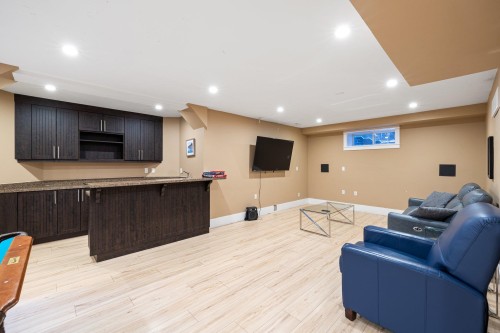 15355 80A Avenue, Surrey, BC - Indoor Photo Showing Basement