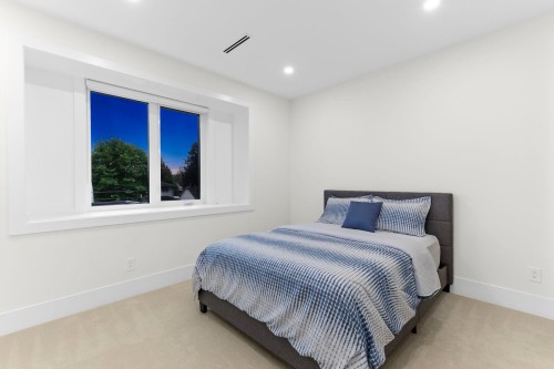 19171 60B Avenue, Surrey, BC 