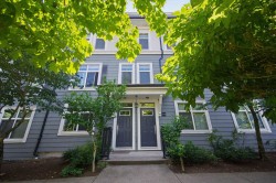 93-15833 26 Avenue Surrey, BC V3Z 2X5