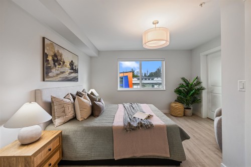 22-20057 82 Avenue, Langley, BC - Indoor