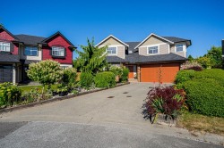 18656 64a Avenue Surrey, BC V3S 8X3