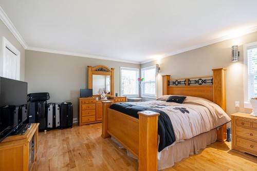 18656 64A Avenue, Surrey, BC 