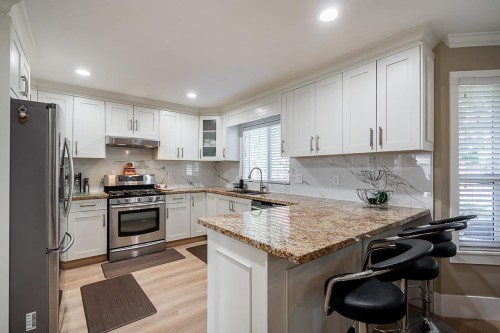 18656 64A Avenue, Surrey, BC 
