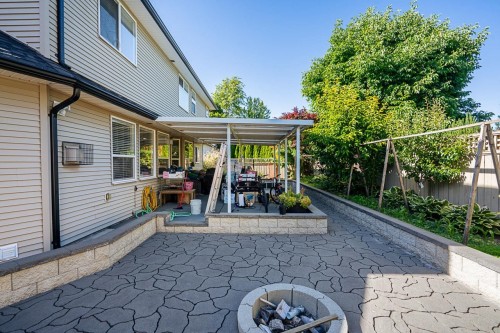 18656 64A Avenue, Surrey, BC 
