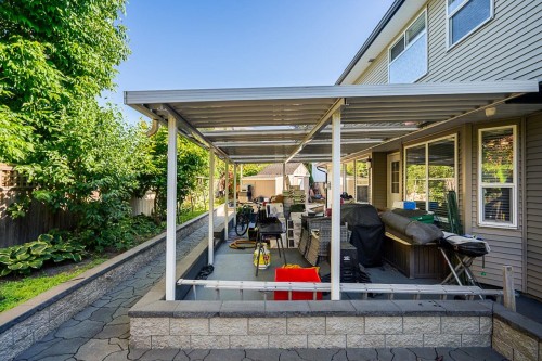 18656 64A Avenue, Surrey, BC 
