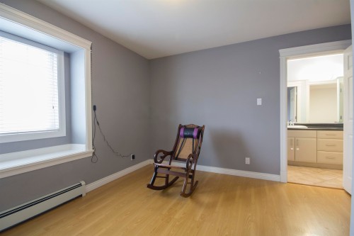 12136 100A Avenue, Surrey, BC 