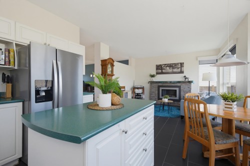 18503 64B Avenue, Surrey, BC 