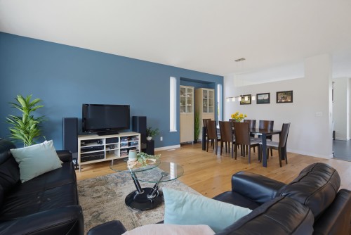18503 64B Avenue, Surrey, BC 