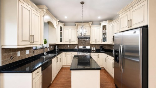 14771 58B Avenue, Surrey, BC - Indoor Photo Showing Kitchen With Double Sink