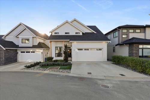 17-4217 Old Clayburn Road  Abbotsford, BC V3G 1L5