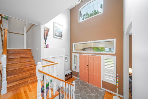 14872 25A Avenue, Surrey, BC 