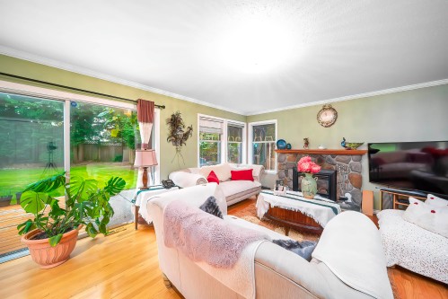 14872 25A Avenue, Surrey, BC 