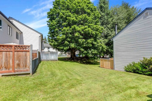 160-13750 67 Avenue  Surrey, BC V3W 6X6