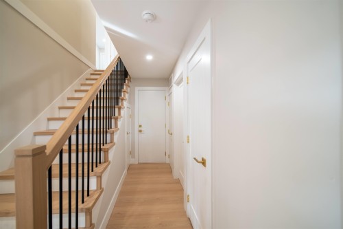 11659 Lyon Road, Delta, BC - Indoor Photo Showing Other Room