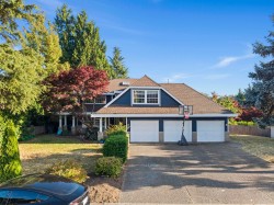 15070 81 Avenue Surrey, BC V3S 7B8