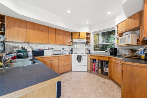 15070 81 Avenue, Surrey, BC 