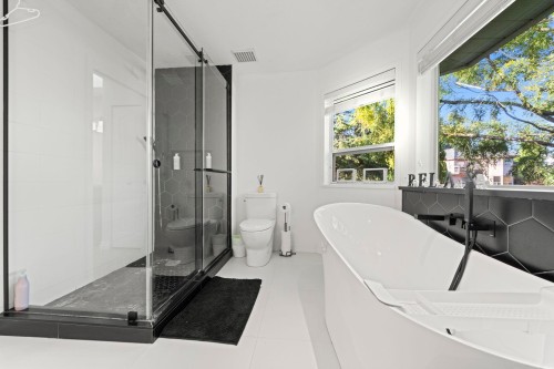 15070 81 Avenue, Surrey, BC 