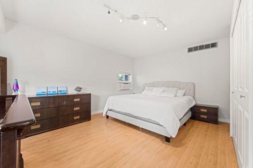 15070 81 Avenue, Surrey, BC 