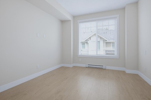 46-20498 82 Avenue, Langley, BC 