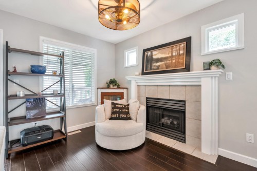 24-20761 Telegraph Trail, Langley, BC - Indoor Photo Showing Living Room With Fireplace