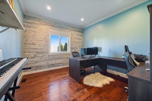 17433 1 Avenue, Surrey, BC - Indoor Photo Showing Office