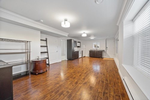 17433 1 Avenue, Surrey, BC - Indoor Photo Showing Other Room
