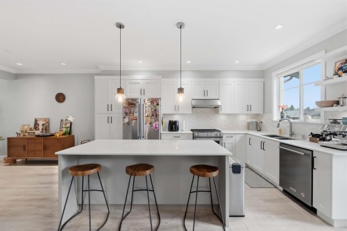 39-15633 Mountain View Drive, Surrey, BC 