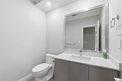 39-15633 Mountain View Drive, Surrey, BC 