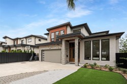 977 164 Street Surrey, BC V4A 4Y4