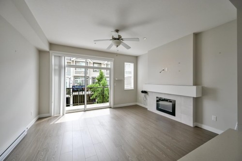 3-7169 208A Street, Langley, BC - Indoor
