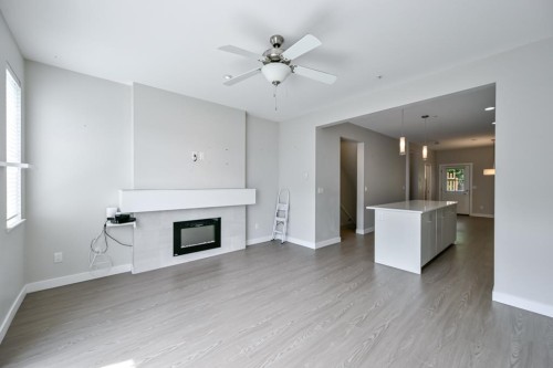 3-7169 208A Street, Langley, BC - Indoor Photo Showing Living Room With Fireplace