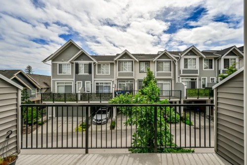 3-7169 208A Street, Langley, BC - Outdoor With Facade