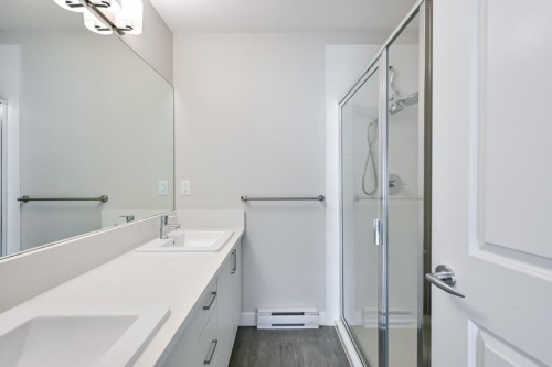 3-7169 208A Street, Langley, BC - Indoor Photo Showing Bathroom