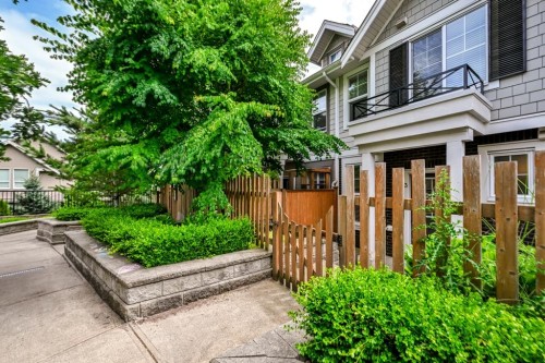 3-7169 208A Street, Langley, BC - Outdoor