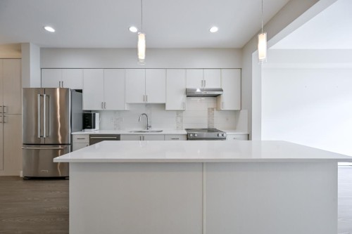 3-7169 208A Street, Langley, BC - Indoor Photo Showing Kitchen With Upgraded Kitchen