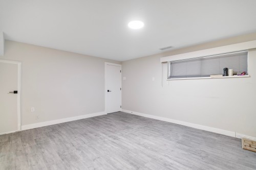 16235 28 Ave, Surrey, BC 