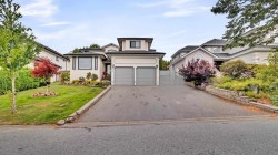 6748 123a Street Surrey, BC V3W 0Z1