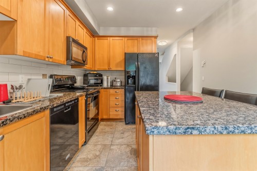17-20159 68 Avenue, Langley, BC 