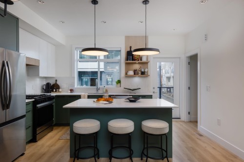 33-17429 59 Avenue, Surrey, BC 