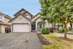 6968 151a Street Surrey, BC V3W 3T1
