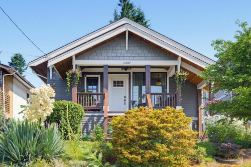 32857 3Rd Avenue, Mission, BC - Outdoor With Deck Patio Veranda