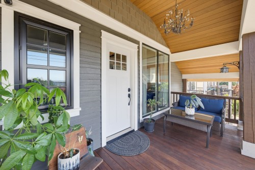 32857 3Rd Avenue, Mission, BC - Outdoor With Deck Patio Veranda With Exterior