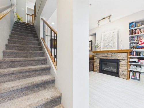21-20738 84 Avenue, Langley, BC 